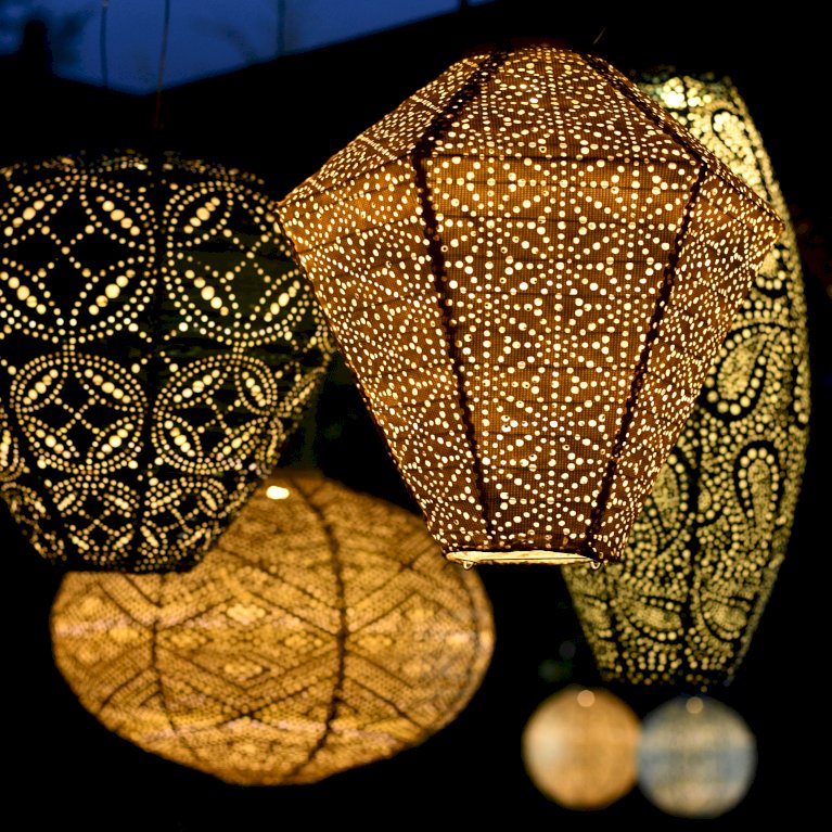 Solcelle lanterne Ikat guld