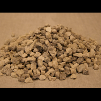 Hvide granitskærver Bigbag 1000 kg. Bigbag 1000 kg. ca. 0,63 kbm. 8-11 mm